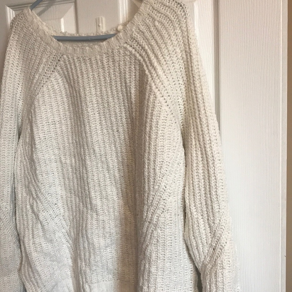 American Eagle sweater